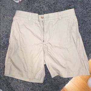 Vineyard Vines Tan Breaker Shorts